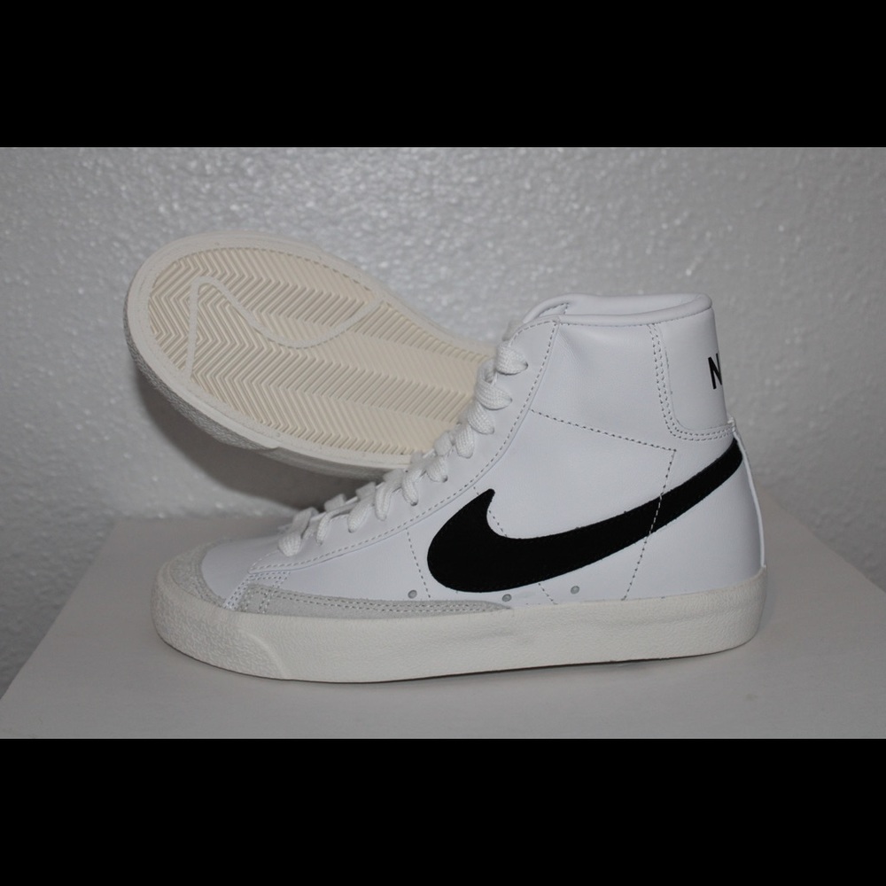 Nike Blazer Mid 77 Vintage White/Blk Women Classic